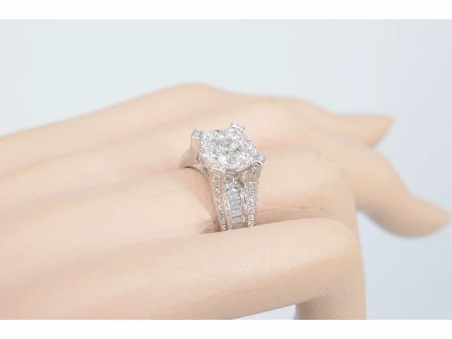 Witgouden ring vol met diamanten 3.00 carat - afbeelding 2 van  8