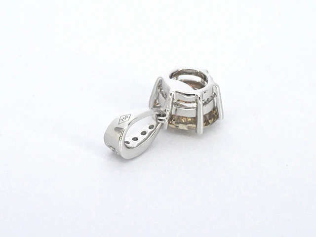 Witgouden solitair hanger met een diamant van 1.50 carat excl. keting - afbeelding 10 van  11