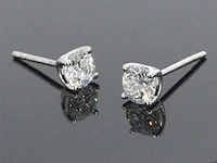 Witgouden solitair oorbellen met briljant geslepen diamanten 1.00 carat - afbeelding 1 van  7