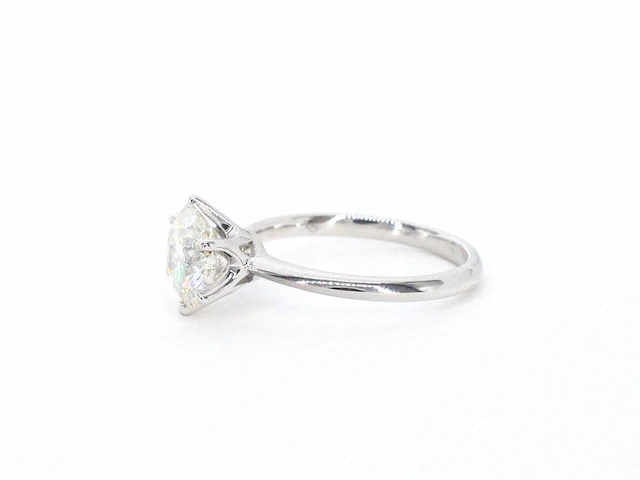 Witgouden solitair ring met 2.00 carat briljant geslepen diamant - afbeelding 8 van  11