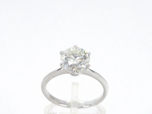 Witgouden solitair ring met 2.00 carat briljant geslepen diamant - afbeelding 1 van  11