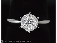 Witgouden solitaire ring met diamanten - afbeelding 3 van  6