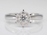 Witgouden solitaire ring met diamanten - afbeelding 1 van  5