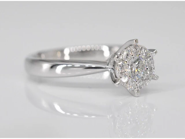 Witgouden solitaire ring met diamanten - afbeelding 4 van  5