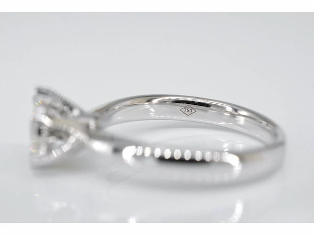 Witgouden solitaire ring met diamanten - afbeelding 5 van  5