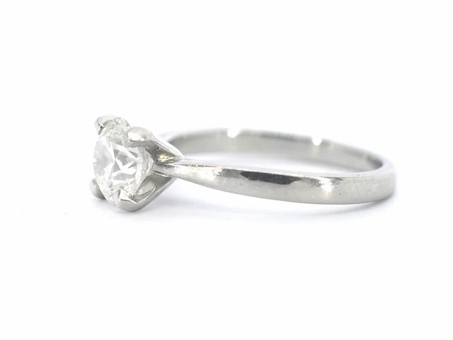 Witgouden solitaire ring met een diamant van 1.01 carat - afbeelding 3 van  11