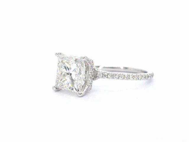 Witgouden solitaire ring met een grote prinses geslepen diamant van 3.00 carat - afbeelding 4 van  9