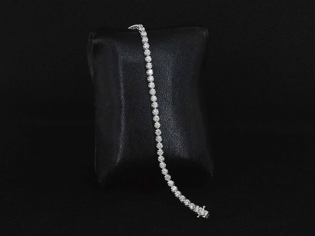 Witgouden tennisarmband met 2.00 carat briljant geslepen diamanten - afbeelding 5 van  9
