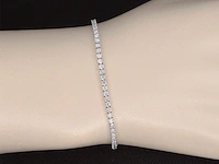 Witgouden tennisarmband met 2.53 carat briljant geslepen diamanten - afbeelding 2 van  9