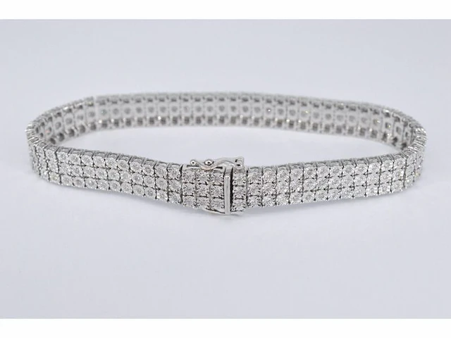 Witgouden tennisarmband met 3 rijen diamanten 2.25 carat - afbeelding 4 van  8