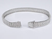 Witgouden tennisarmband met 3 rijen diamanten 2.25 carat - afbeelding 5 van  8