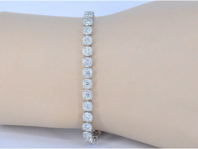 Witgouden tennisarmband met 5.00 carat diamanten set 1 - afbeelding 2 van  7