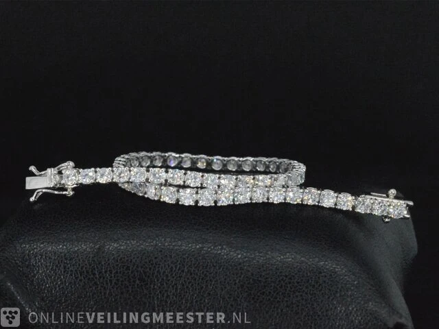 Witgouden tennisarmband met 5.13 carat briljant geslepen diamanten - afbeelding 1 van  10