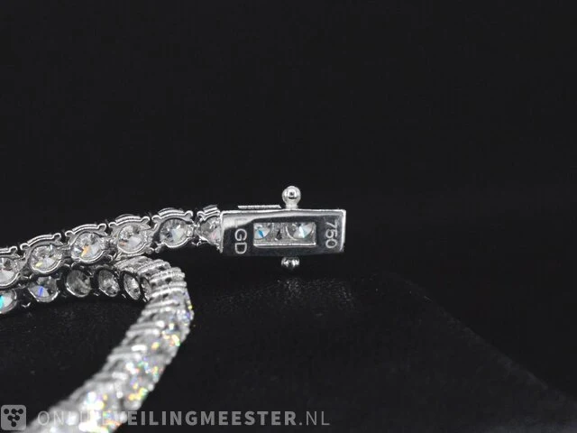 Witgouden tennisarmband met 5.13 carat briljant geslepen diamanten - afbeelding 10 van  10