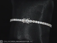 Witgouden tennisarmband met 6.07 carat briljant geslepen diamanten - afbeelding 7 van  11