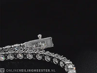 Witgouden tennisarmband met 6.11 carat briljant geslepen diamanten - afbeelding 9 van  9