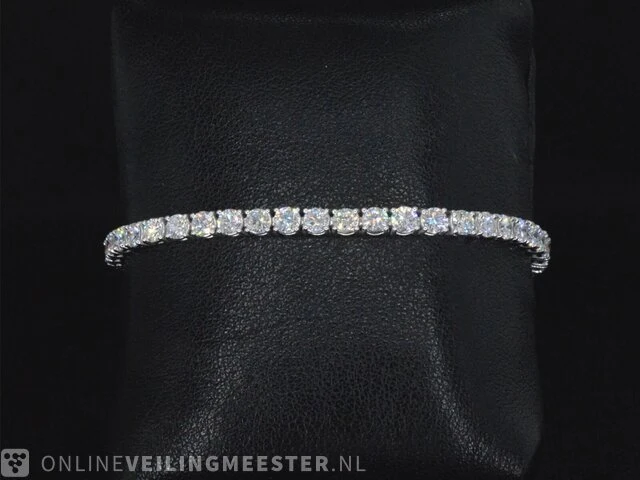 Witgouden tennisarmband met 7.16 carat briljant geslepen diamanten - afbeelding 6 van  9