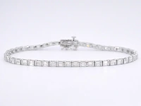 Witgouden tennisarmband met baguette geslepen diamanten 2.40 carat - afbeelding 1 van  8