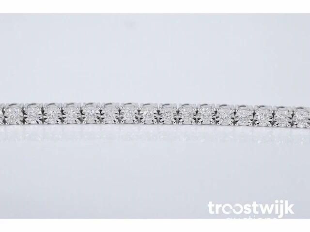 Witgouden tennisarmband met diamanten - afbeelding 3 van  6