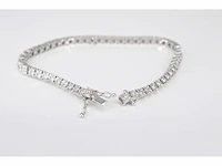 Witgouden tennisarmband met diamanten - afbeelding 5 van  8