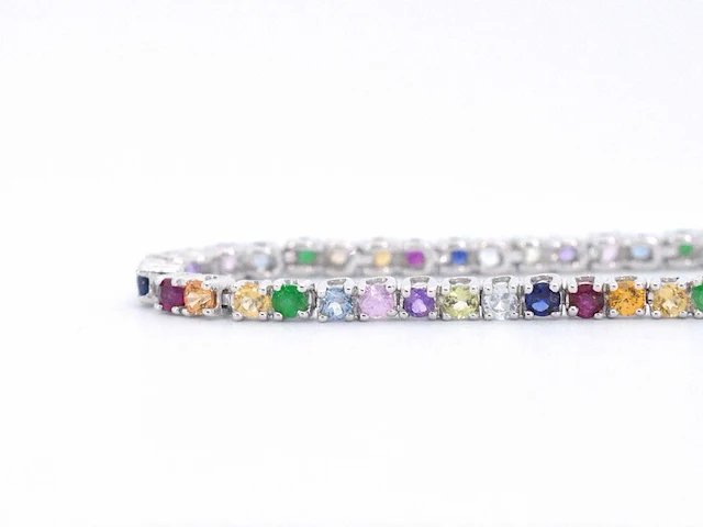 Witgouden tennisarmband met multi colour edelstenen - afbeelding 8 van  12