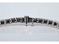 Witgouden tennisarmband rondom gezet met zwarte diamanten - afbeelding 4 van  7