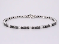 Witgouden tennisarmband rondom gezet met zwarte en witte diamanten - afbeelding 1 van  9