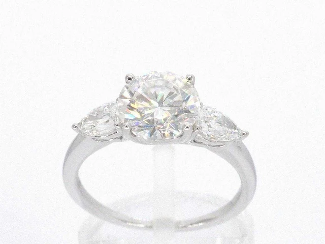 Witgouden trinity ring met een diamant van 2.00 carat - afbeelding 1 van  9