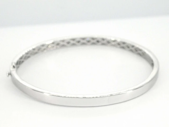 Witgouden vaste armband met briljant geslepen diamant - afbeelding 4 van  8