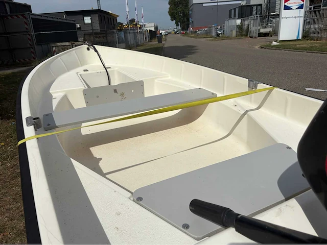 With dromedille 320 met suzuki dt9.9 & trailer - afbeelding 7 van  36