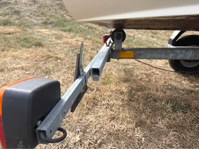 With dromedille 320 met suzuki dt9.9 & trailer - afbeelding 18 van  36