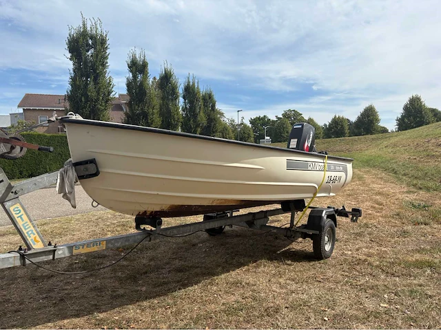 With dromedille 320 met suzuki dt9.9 & trailer - afbeelding 12 van  36