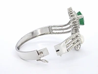 Witouden slagarmband met diamant een grote smaragd en een blister parel - afbeelding 7 van  9