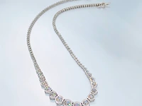 Witte collier met oplopende briljanten van 25.00 carat totaal - afbeelding 6 van  10