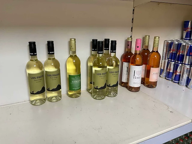 Witte en rosé wijn (11x) - afbeelding 2 van  6