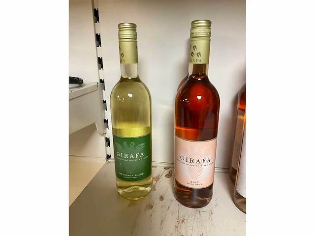 Witte en rosé wijn (11x) - afbeelding 5 van  5