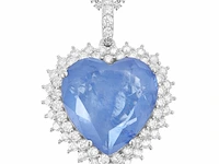 Witte hanger met een grote saffier blauw gekleurde hartvorm edelsteen en witte briljanten excl. ketting - afbeelding 1 van  10