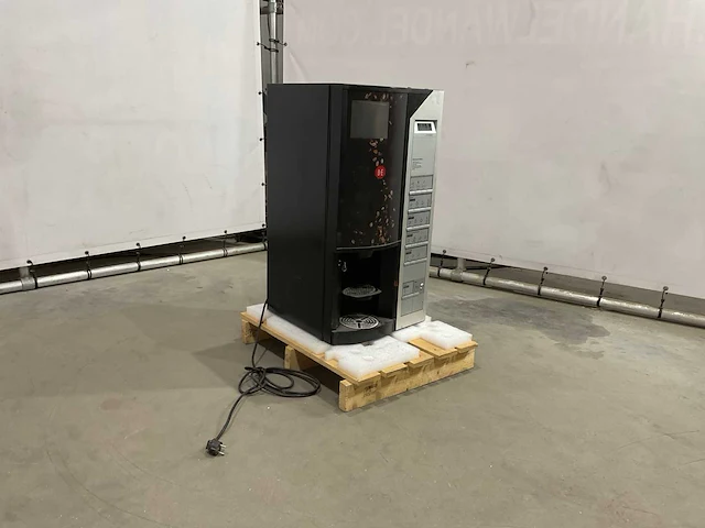 Wittenborg 7100 espresso professionele koffiemachine - afbeelding 4 van  11