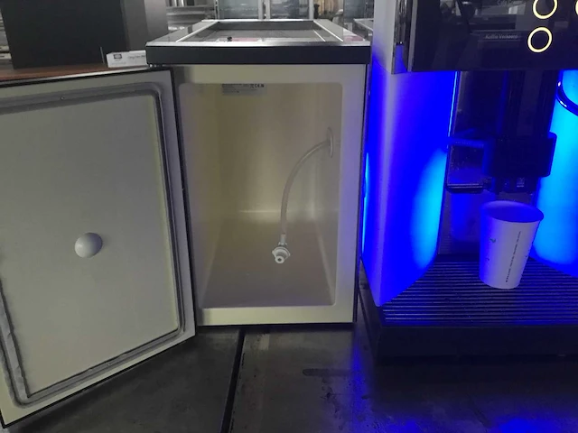 Wmf - 1400 - koffiemachine - afbeelding 4 van  8