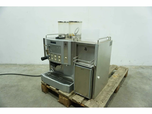 Wmf - bistro - koffiemachine - afbeelding 1 van  9