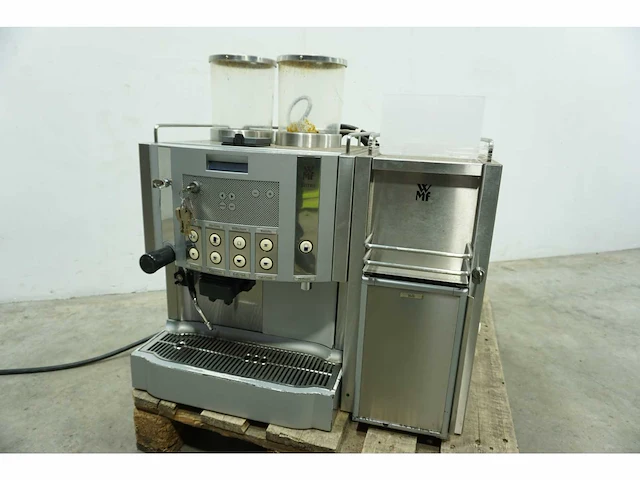 Wmf - bistro - koffiemachine - afbeelding 2 van  9