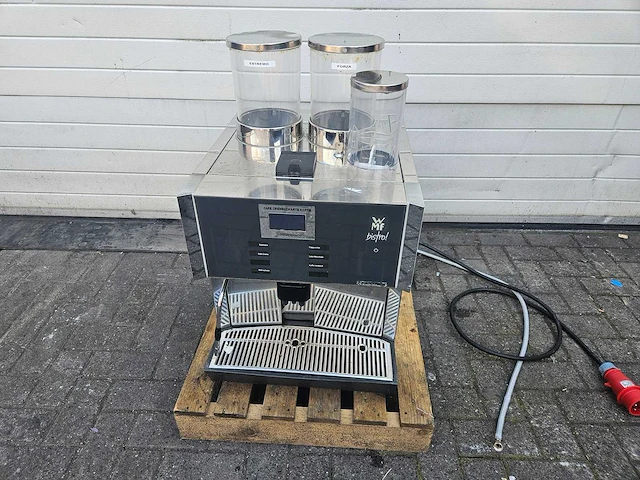 Wmf - bistro - koffiemachine - afbeelding 1 van  3