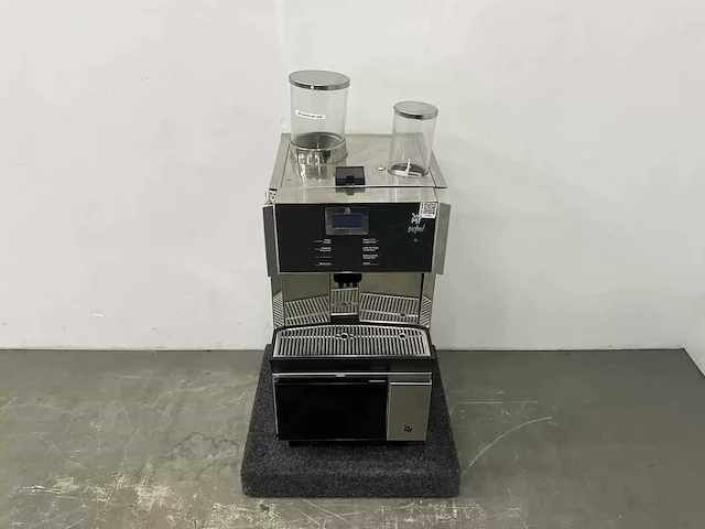 Wmf - bistro 8400 - koffiemachine met melkkoeler - afbeelding 2 van  9