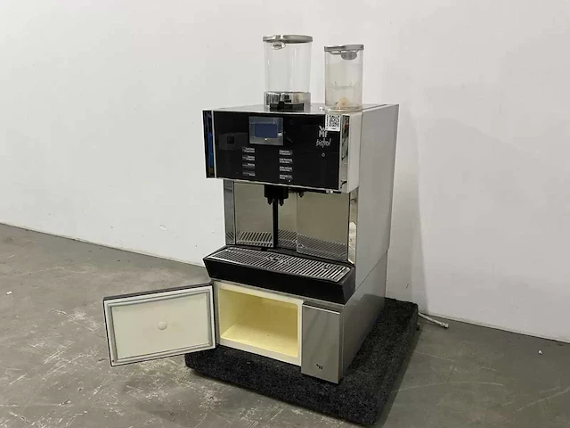 Wmf - bistro 8400 - koffiemachine met melkkoeler - afbeelding 6 van  8