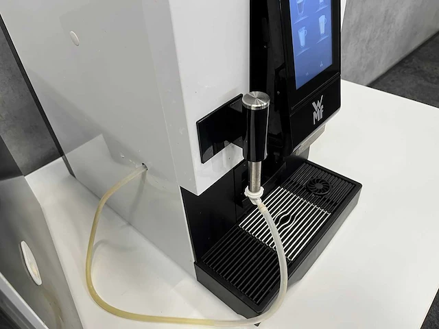 Wmf 1100s - warme drankenautomaat + melkkoeler - afbeelding 3 van  17