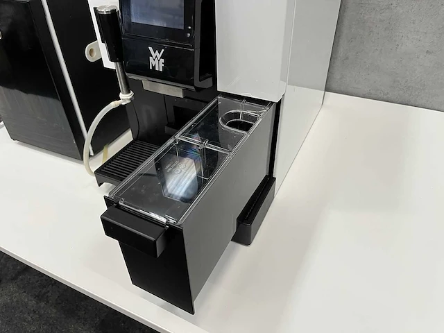 Wmf 1100s - warme drankenautomaat + melkkoeler - afbeelding 16 van  17