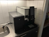 Wmf 1100s koffie machine met melkkoeling - afbeelding 1 van  8