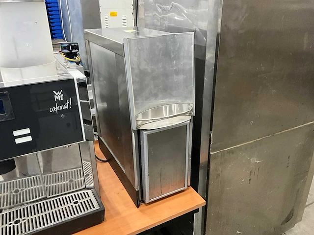 Wmf 94600001 melkkoelkast - afbeelding 1 van  4
