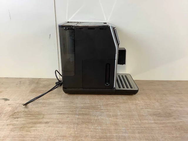 Wmf perfection 660 volautomatische espressomachine - afbeelding 5 van  7