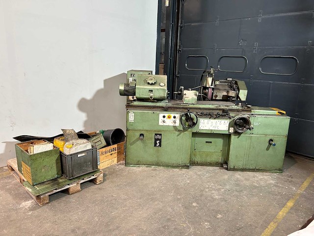 Wmw - su200x800 - cylindrical grinding machine - afbeelding 1 van  21